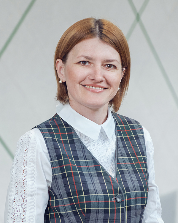 Марина Позднякова